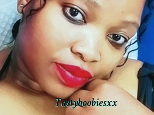 Tastyboobiesxx